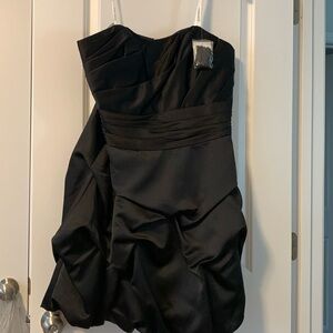 Women’s short strapless evening gown 16
